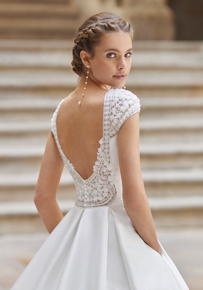 Aire Barcelona DILANA Beaded Princess Wedding Dress HK