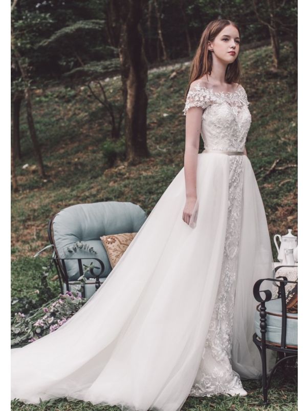 Lace Wedding Dress With Keyhole Back