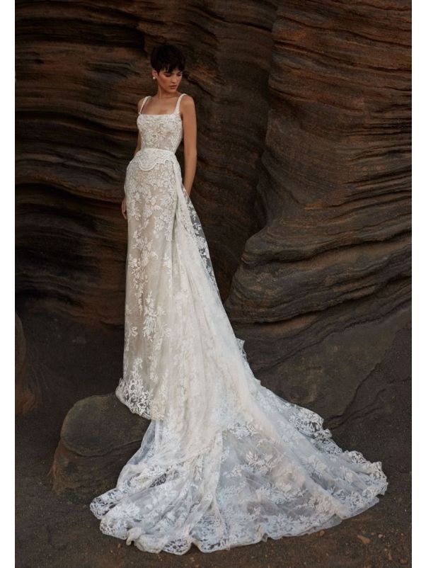 Emboridered Backless Wedding Dress