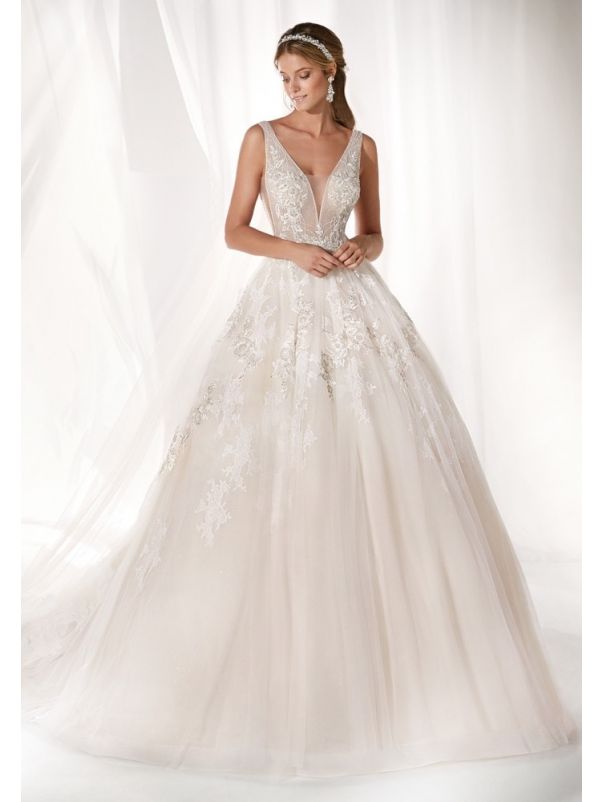 Embellished Sleeveless Tulle Ball Gown