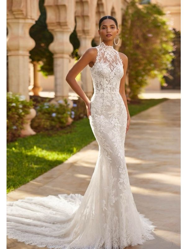 Embroidered Keyhole Back Wedding Dress