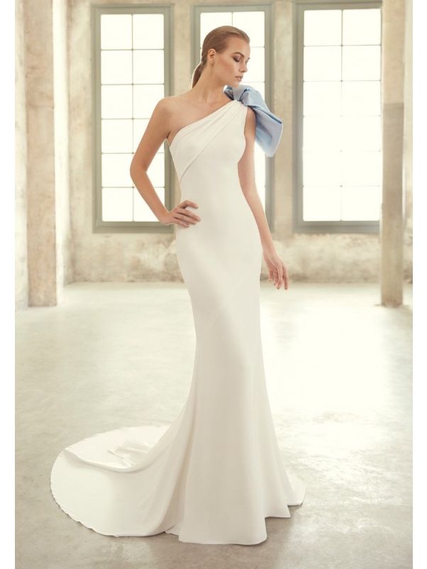 Fitted Mermaid Crepe Gown