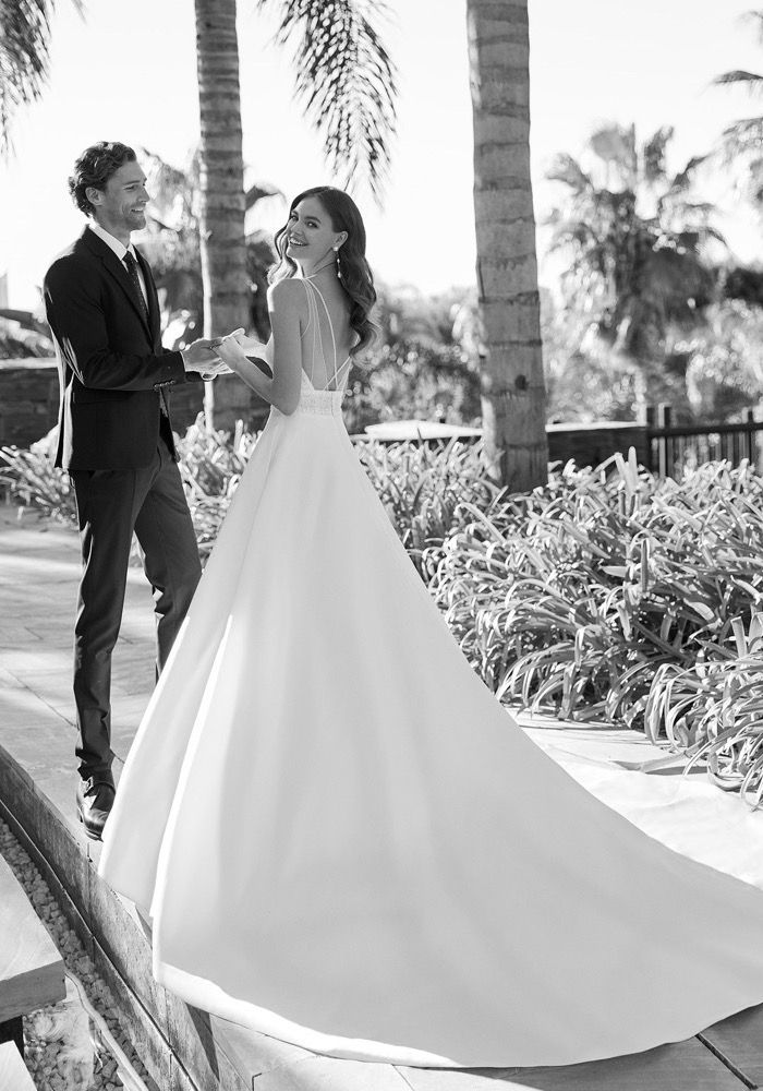 green emerald velvet dress Replacement Printing Buttoned Back Aline Wedding Dress