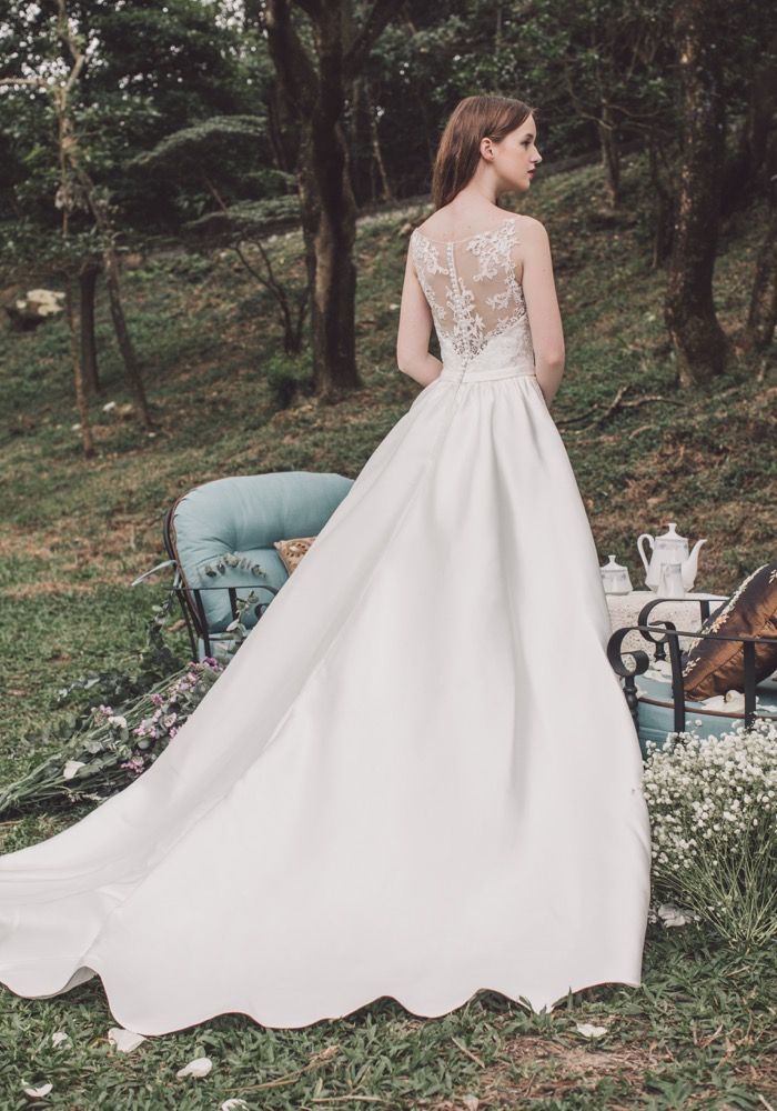 chinese dress ladies Ombreprom Wedding Dress Formal Long Sleeves V-Neck Lace Satin A-Line Bridal Gown main image 1