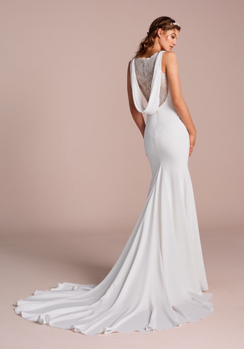Crepe wedding deals dresses 2019