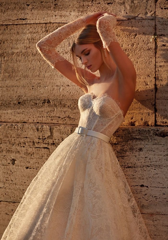 Filippa' Lace Bridal Corset - Aisle Society