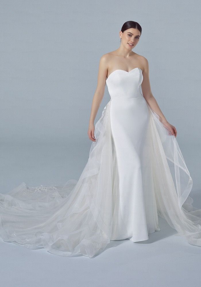 OVSK-LA07 Beaded Ruffle Bridal Overskirt Hong Kong | Accessories | DBR  Weddings