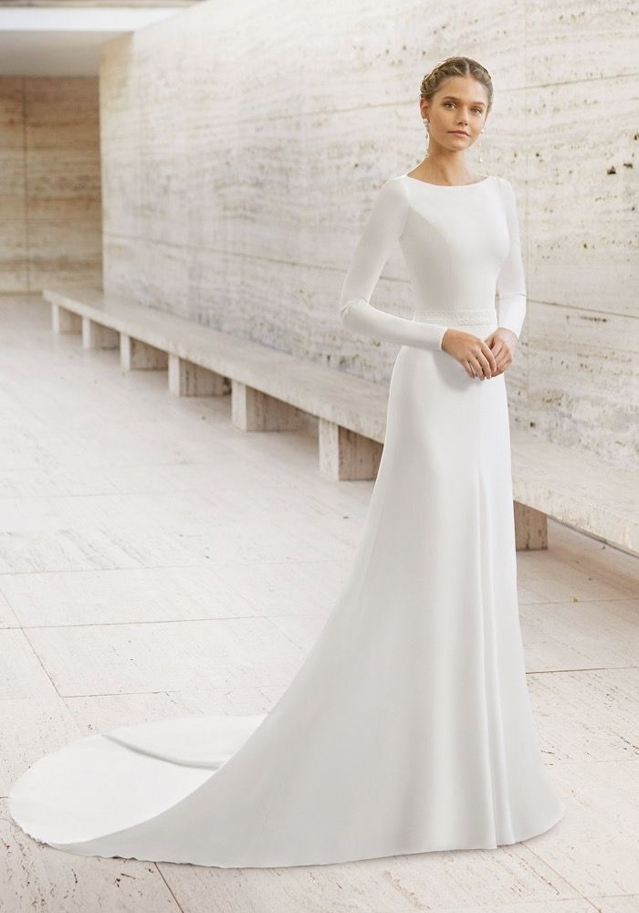 Long Sleeve Crepe Wedding Dresses for a Sophisticated Bridal Look