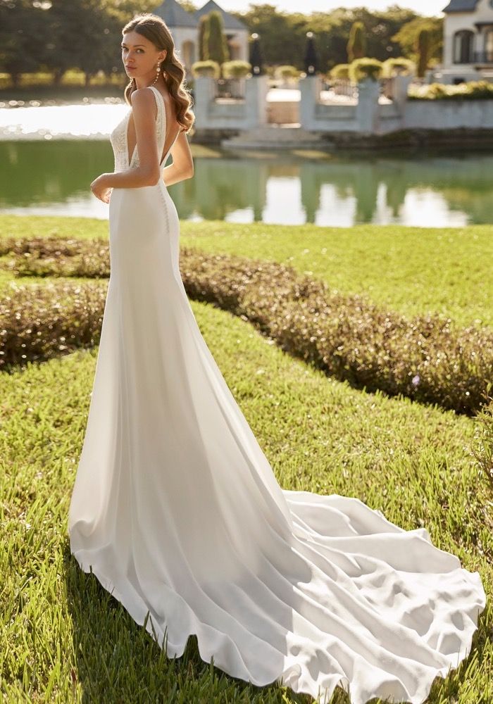 Rosa Clara Elga Backless Mermaid Wedding Dress HK | DBR Weddings