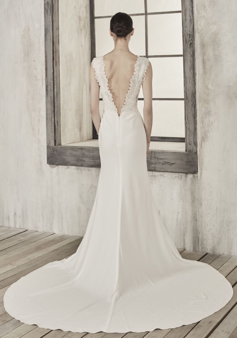 新品 Mame Emboridered Lace Back Dress