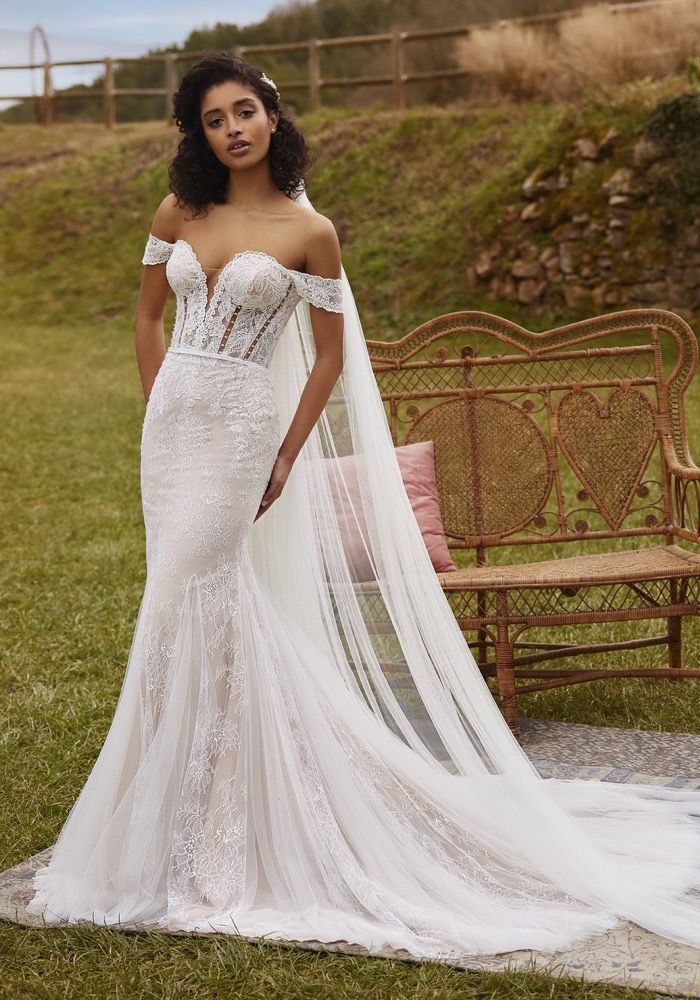 Amore Mermaid Lace Wedding Dress ...